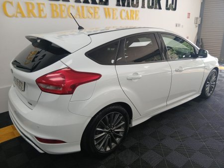 2018 Ford Focus - photo 4