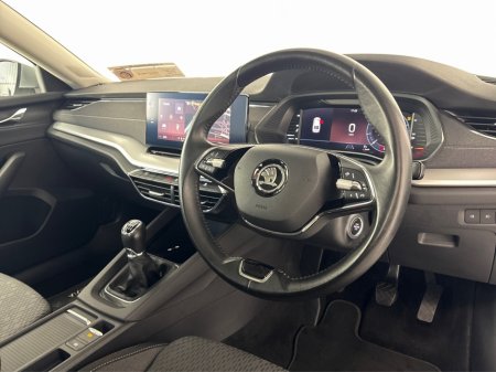 2022 Skoda Octavia - photo 15