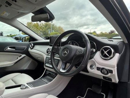 2018 Mercedes-Benz GLA - photo 11