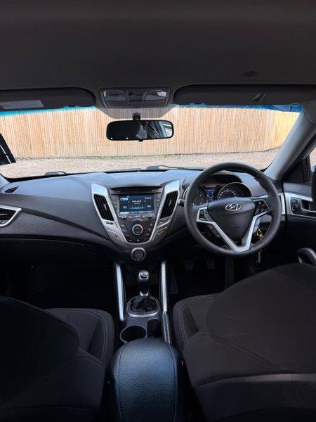 2013 Hyundai Veloster - photo 40