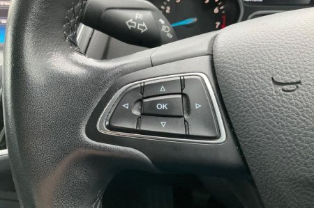 2016 Ford Focus - photo 30
