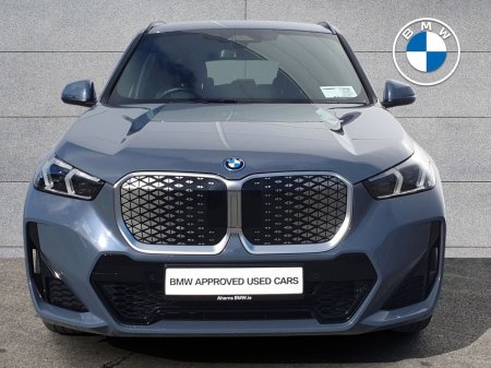 2025 BMW iX1 - photo 16