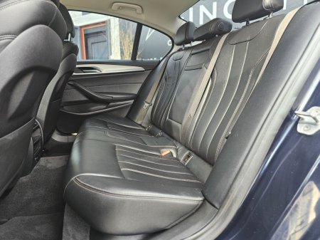 2018 BMW 5-Series - photo 10
