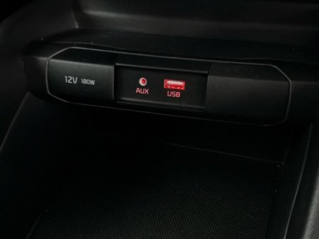 2019 Kia Stonic - photo 28