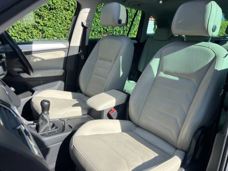 2017 Volkswagen Tiguan - photo 6