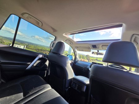 2018 Toyota Land Cruiser - photo 13