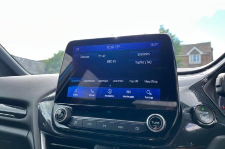 2020 Ford Fiesta - photo 29