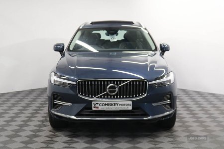 2022 Volvo XC60 - photo 2