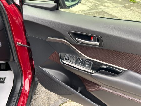 2017 Toyota C-HR - photo 18
