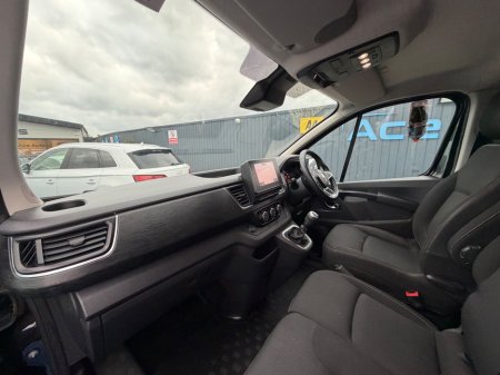 2023 Renault Trafic - photo 46