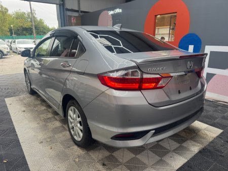 2020 Honda Grace - photo 5
