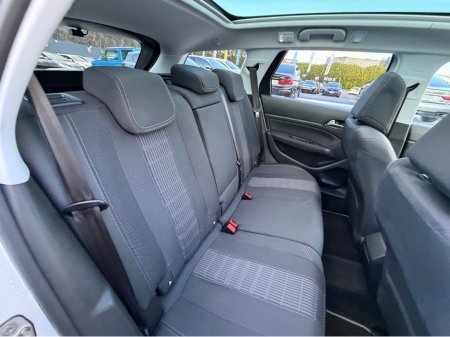2019 Peugeot 308 - photo 26