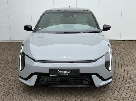 2026 Kia EV4 - photo 2