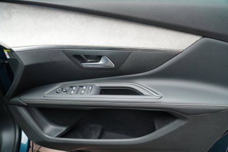 2019 Peugeot 5008 - photo 10