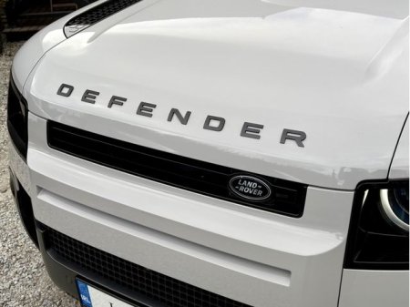 2026 Land Rover Defender - photo 9