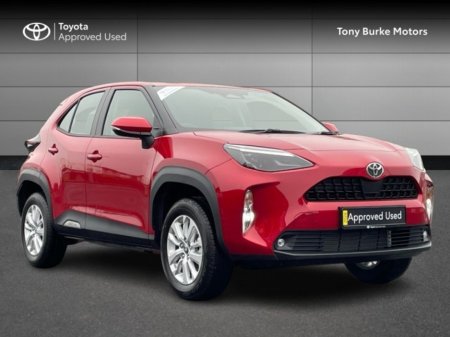 2026 Toyota Yaris Cross - Luna - 1.5 Hybrid &ndash; Automatic- Save EUR 1,500 &ndash; Demo Model - Delivery KMs- Excellent V