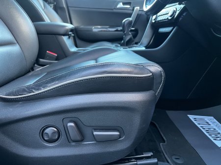 2020 Kia Sportage - photo 17