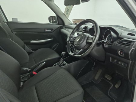2019 Suzuki Swift - photo 9