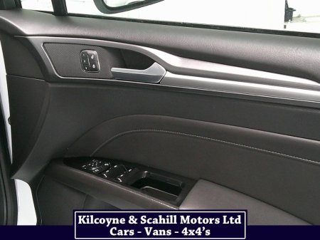 2016 Ford Mondeo - photo 20