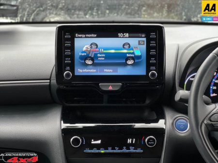 2023 Toyota Yaris - photo 9