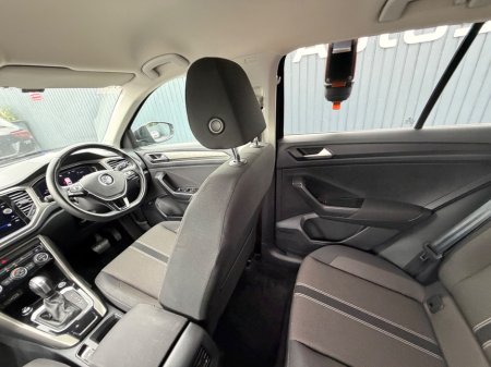 2021 Volkswagen T-Roc - photo 44