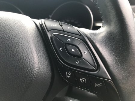 2023 Toyota C-HR - photo 12