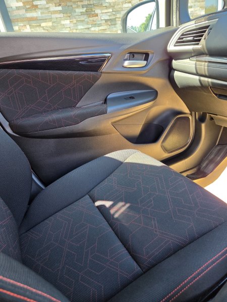 2016 Honda Fit - photo 12