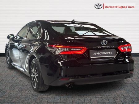2023 Toyota Camry - photo 2
