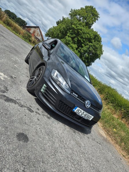 2015 Volkswagen Golf - photo 2