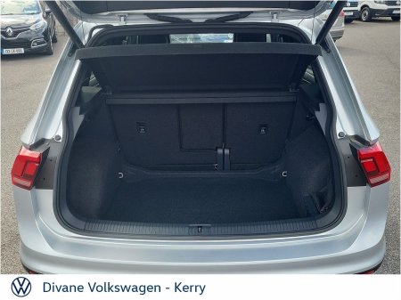 2023 Volkswagen Tiguan - photo 10