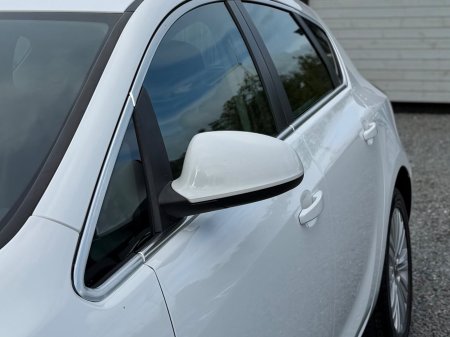 2015 Opel Astra - photo 14