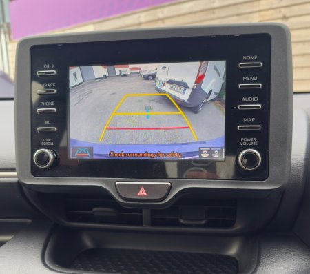 2022 Toyota Yaris - photo 11