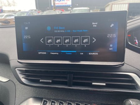 2021 Peugeot 5008 - photo 18