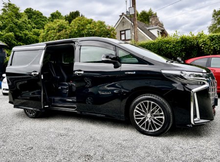 2019 Toyota Alphard - photo 8