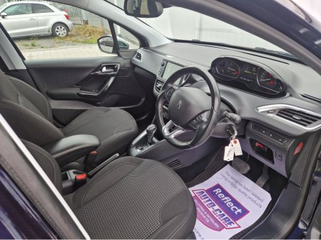 2019 Peugeot 208 - photo 15