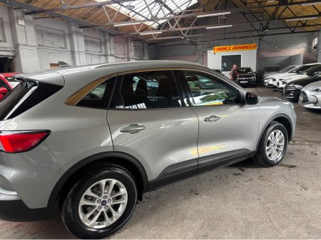 2023 Ford Kuga - photo 3