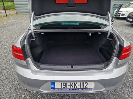 2019 Volkswagen Passat - photo 6