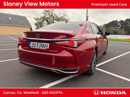 2022 Lexus ES - photo 6