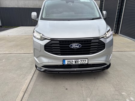 2025 Ford Transit Custom - photo 35
