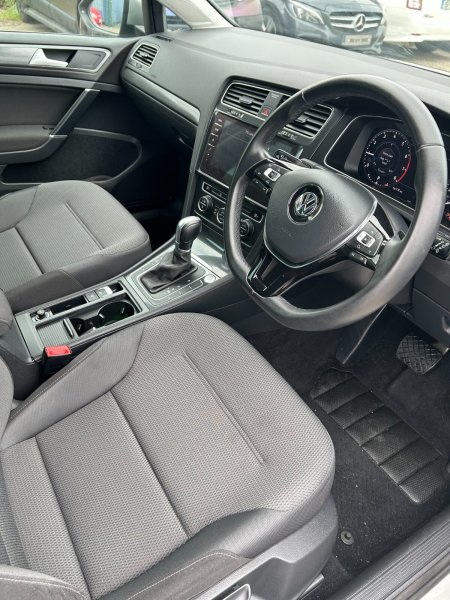 2018 Volkswagen Golf - photo 12