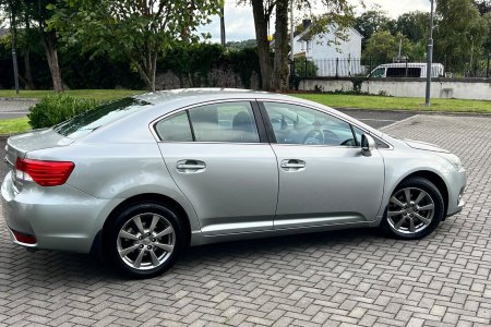 2012 Toyota Avensis - photo 8