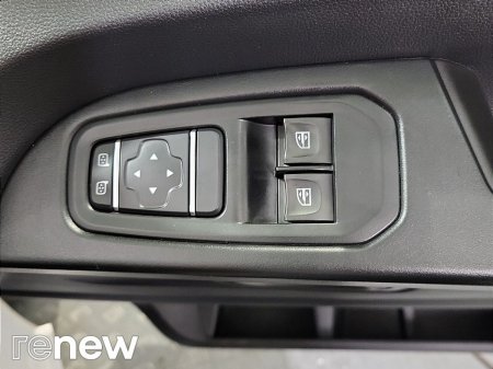 2022 Renault Trafic - photo 30