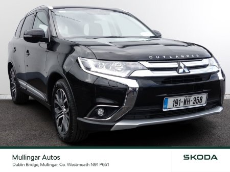 2019 Mitsubishi Outlander 2.2 DI-D 150PS 6MT 4WD 7-Seater BlackLin