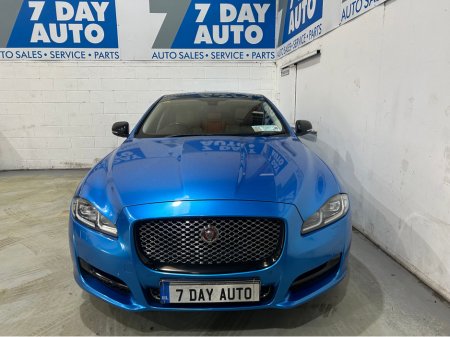 2016 Jaguar XJ - photo 2