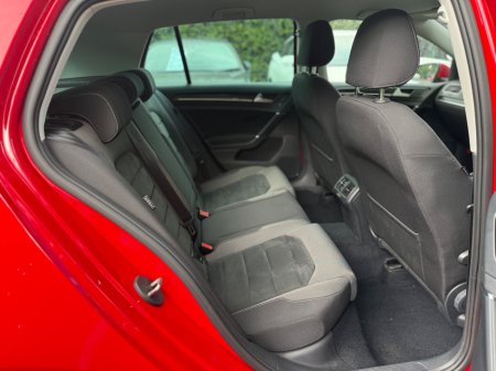 2018 Volkswagen Golf - photo 16