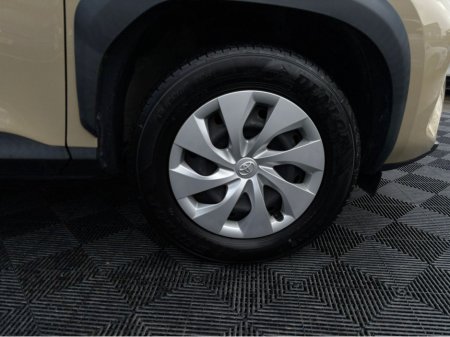 2021 Toyota Yaris Cross - photo 3