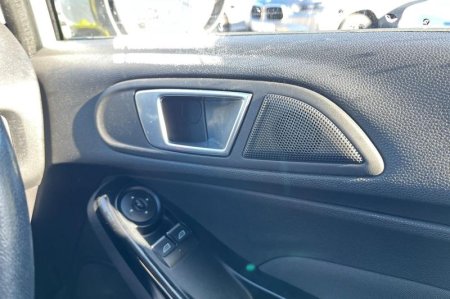 2017 Ford Fiesta - photo 24