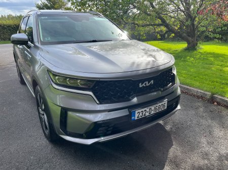 2023 Kia Sorento - photo 10