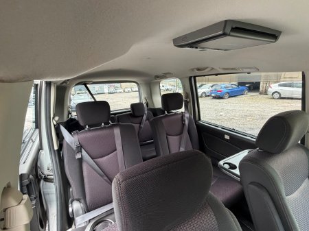 2013 Nissan Serena - photo 19