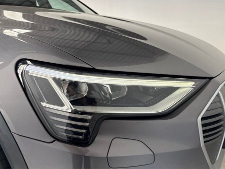 2020 Audi e-tron - photo 9
